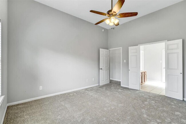 Building Photo - 31723 Regal Park Ct