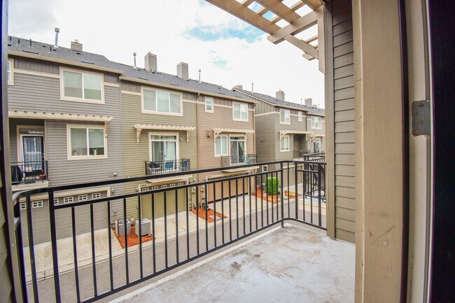 Building Photo - 2357 NW 168th Pl