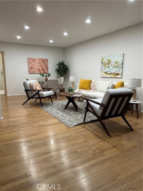 Building Photo - 21931 Burbank Blvd