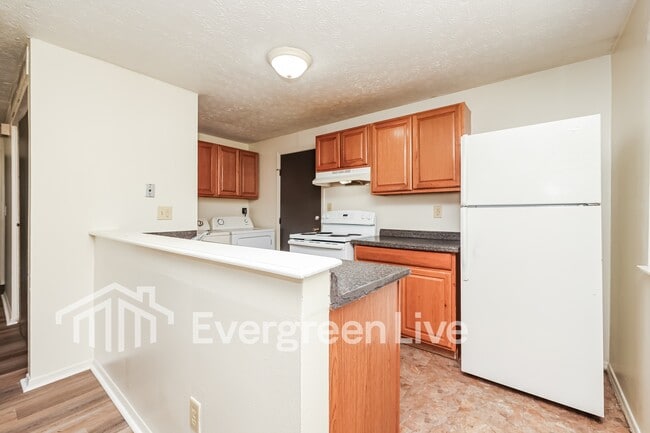 Building Photo - 8178 Mt Hood