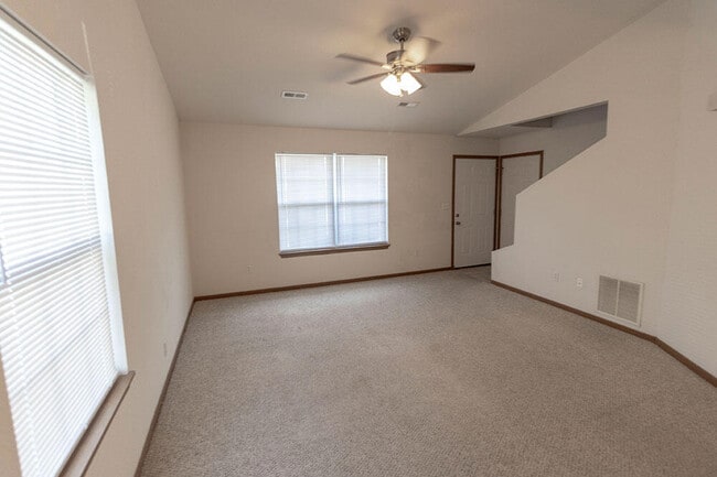 Building Photo - 1635 Bold Ruler Ct