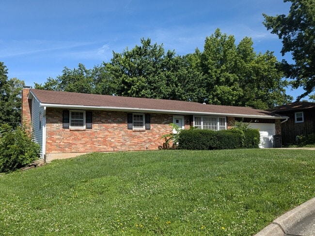 Building Photo - 2513 Lilac Dr