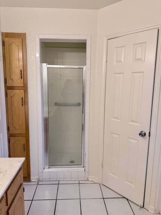 Building Photo - 4307 Derik Dr