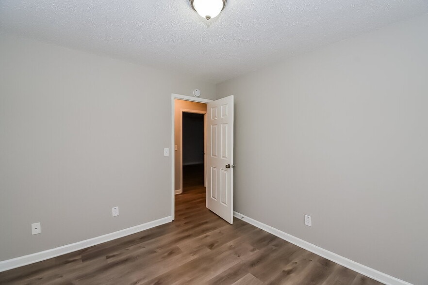 Building Photo - 2466 Zachary Woods Dr NW