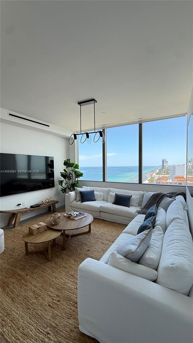 Building Photo - 2000 S Ocean Dr