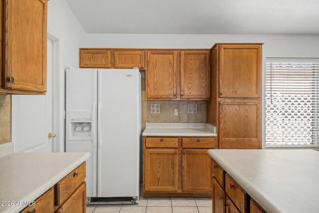 Building Photo - 15665 W Carmen Dr