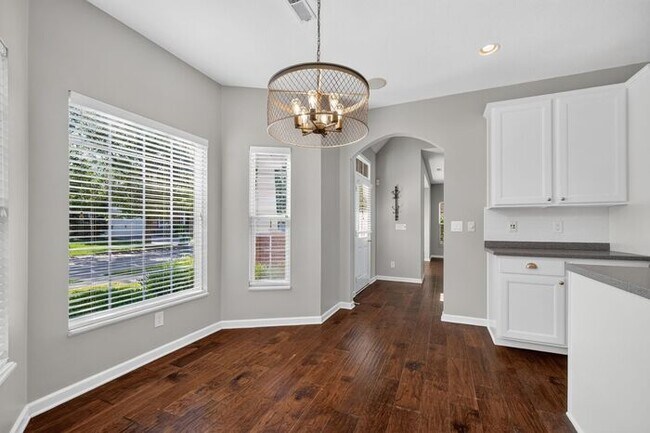 Building Photo - Unique Centennial Townhome