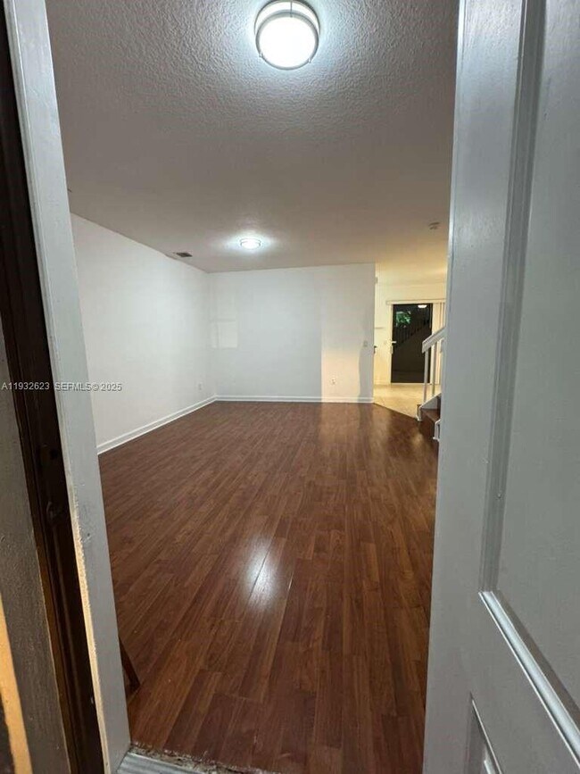 Building Photo - 825 SW 153rd Path