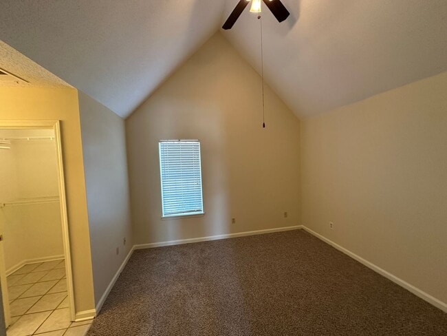 Building Photo - 3 Bedroom, 2 Full Baths in Horn Lake, Wellington Square Subdivision