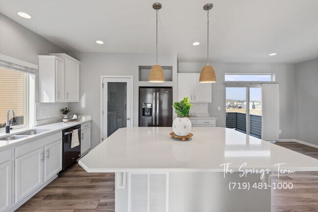 Building Photo - MODEL-PERFECT BANNING LEWIS RANCH HOME WIT...