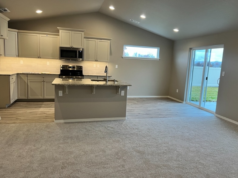 Building Photo - 2301 S 58th Ave