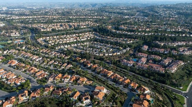 Building Photo - 24722 Via Carlos