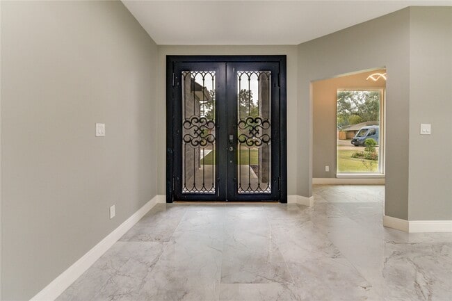 Building Photo - 1513 Sherl St