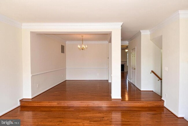 Building Photo - 25240 Lyon Terrace