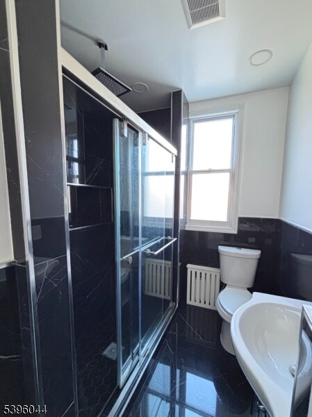 Building Photo - 260-262 Pacific St