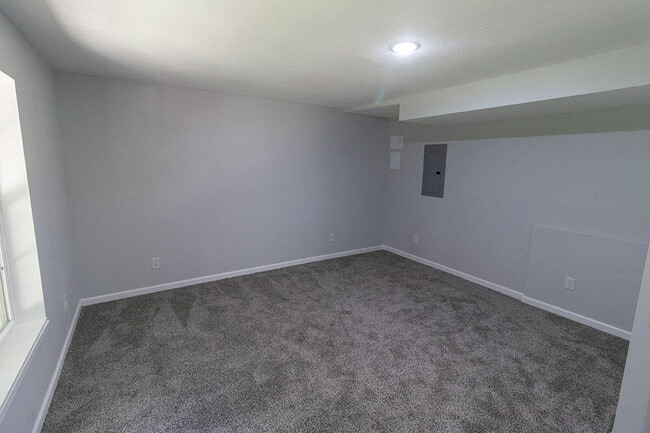 Building Photo - 5316 Godas Cir