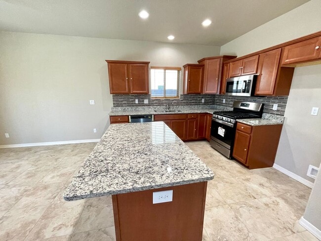 Building Photo - 2022 Construction 3 Bedroom Home in Southe...