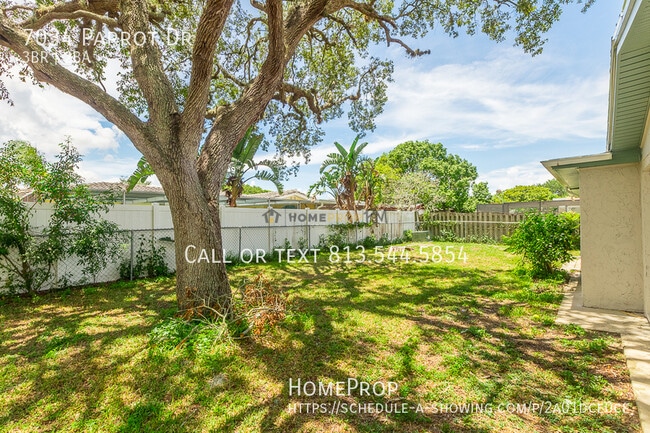 Building Photo - 7034 Parrot Dr