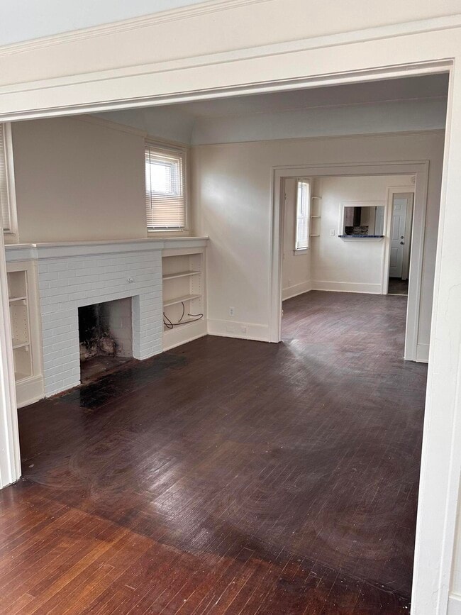 Building Photo - 2293 W Philadelphia St