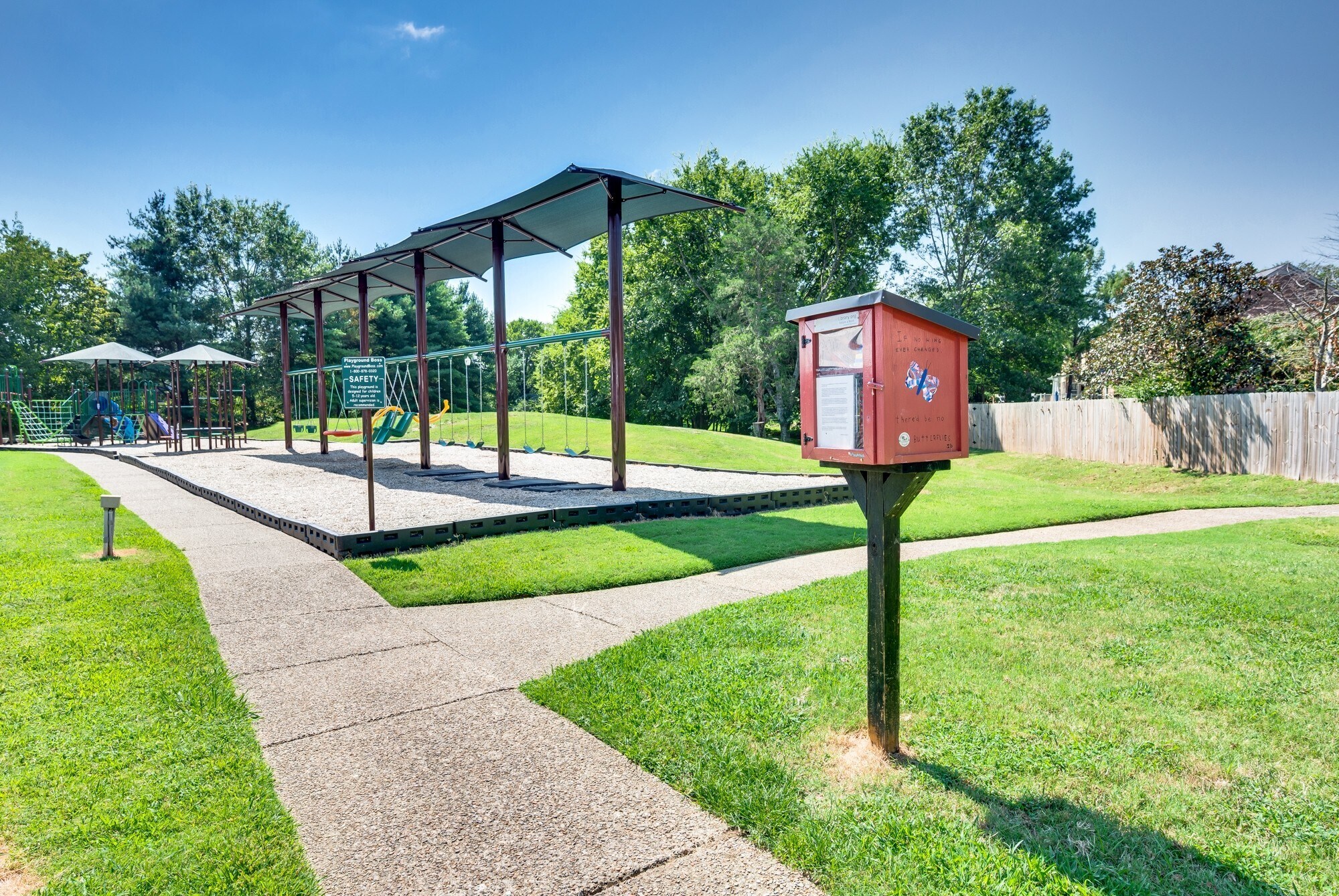 Building Photo - 6428 Holly Trace Ct