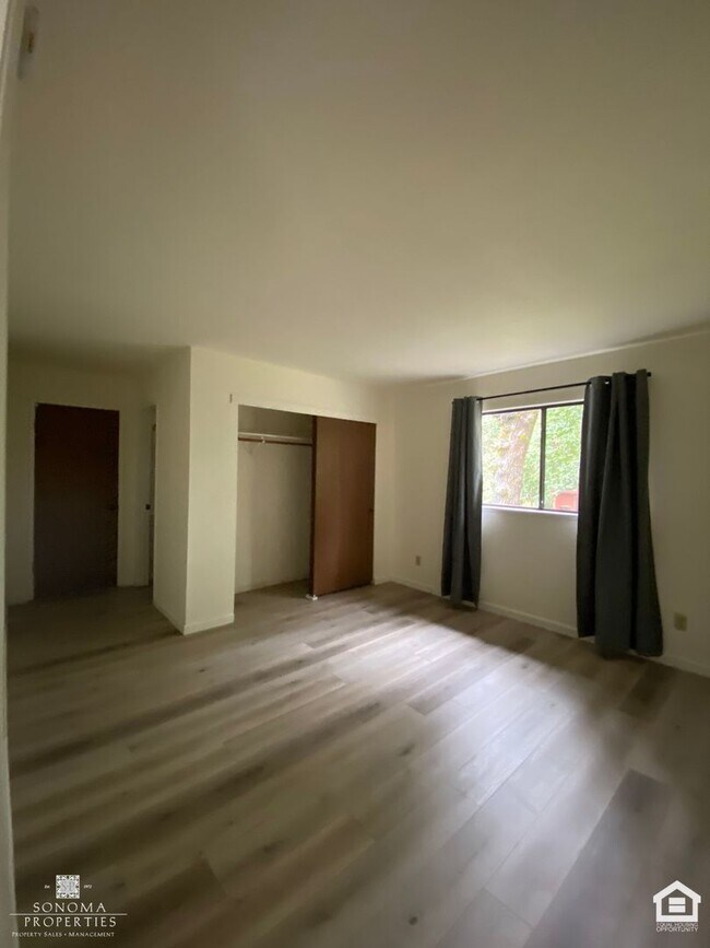 Building Photo - Charming  2BD/2BA Home in Sonoma