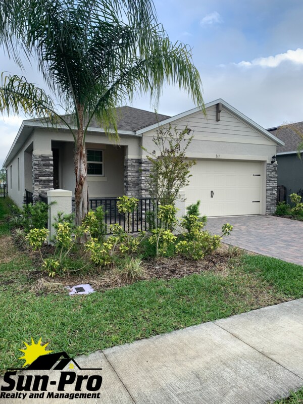 Building Photo - 311 Caryota Ct