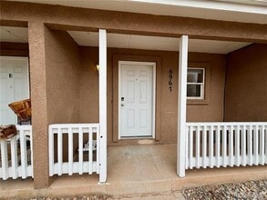 Building Photo - 6967 Peyote Way