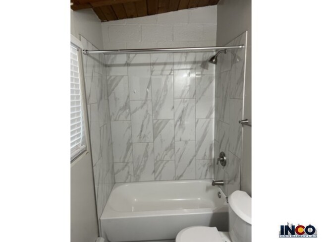 Building Photo - Beautifully Remodeled Studio Walking Dista...