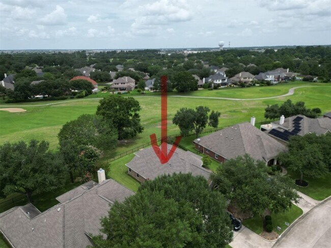 Building Photo - 5822 Pinellas Park Ct