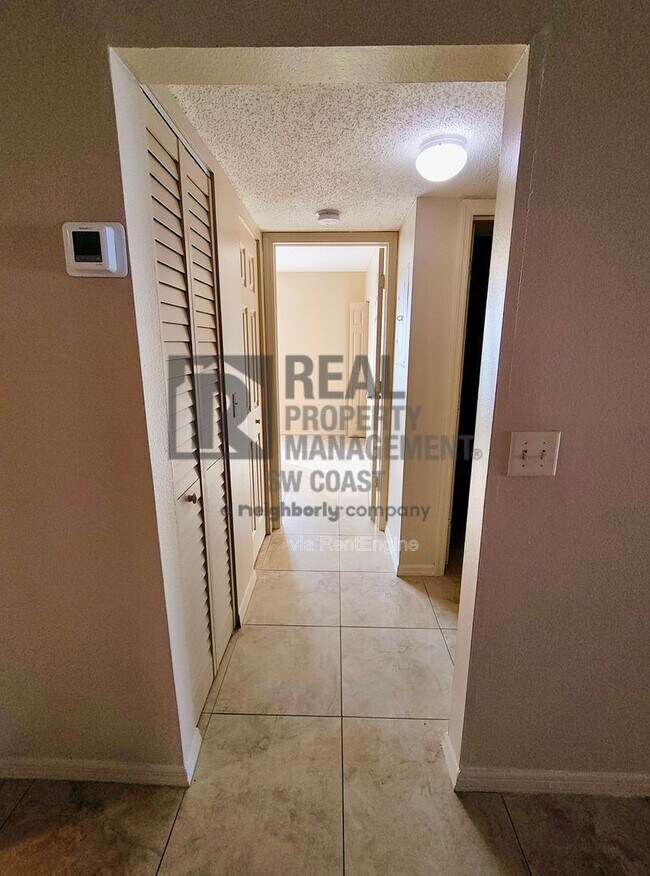 Building Photo - 12471 McGregor Blvd