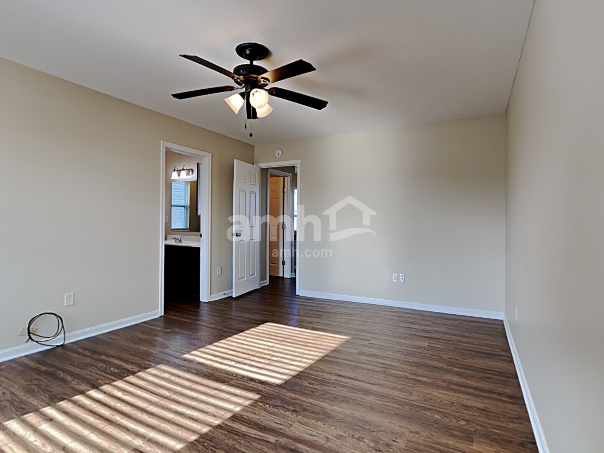 Building Photo - 4319 Hunting Hawk Dr