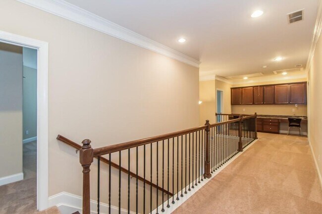 Building Photo - 4505 Summersweet Dr