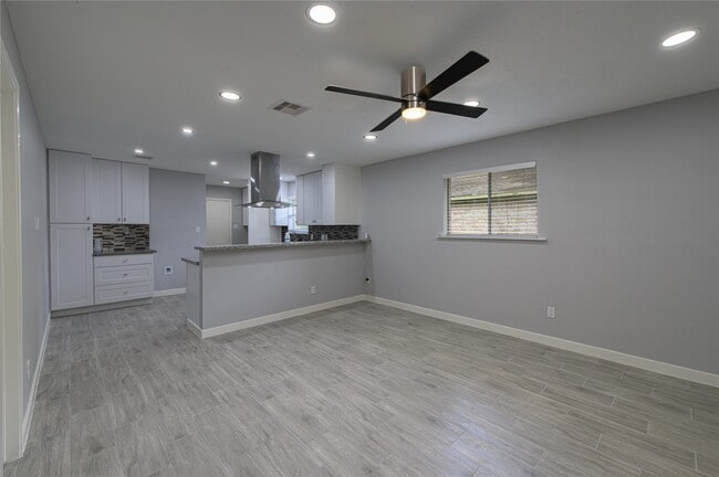 Building Photo - 12714 Bauman Rd
