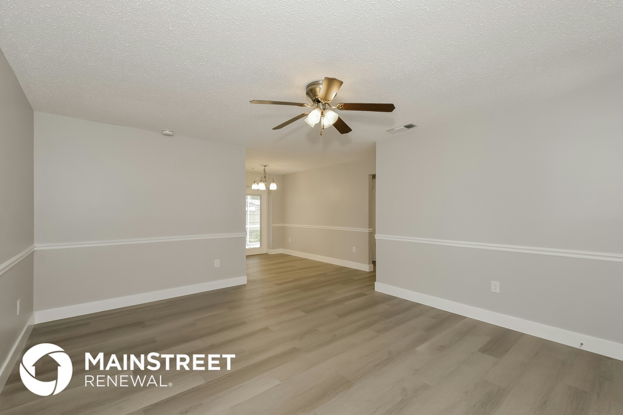 Building Photo - 4680 Cronin Dr