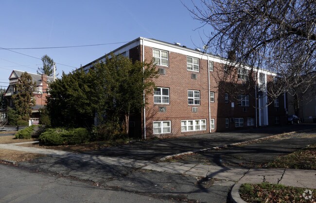 Building Photo - Franklin Arms