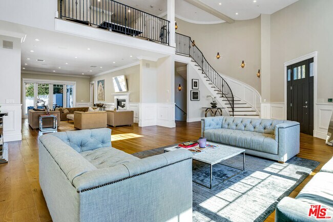 Building Photo - 19633 Wells Dr