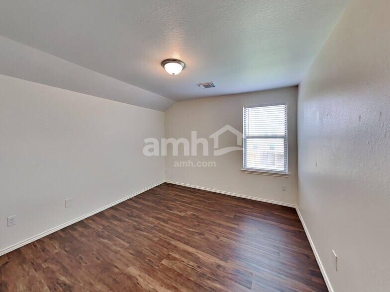 Building Photo - 7234 Basque Country Dr