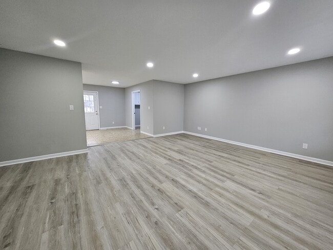 Building Photo - 3534 Hunt St