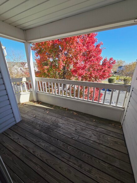 Building Photo - 8388 Montgomery Run Rd