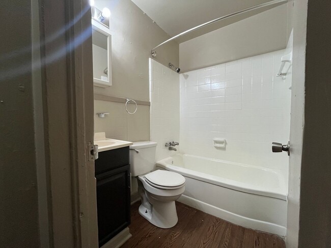 Building Photo - Your New Home at Park South