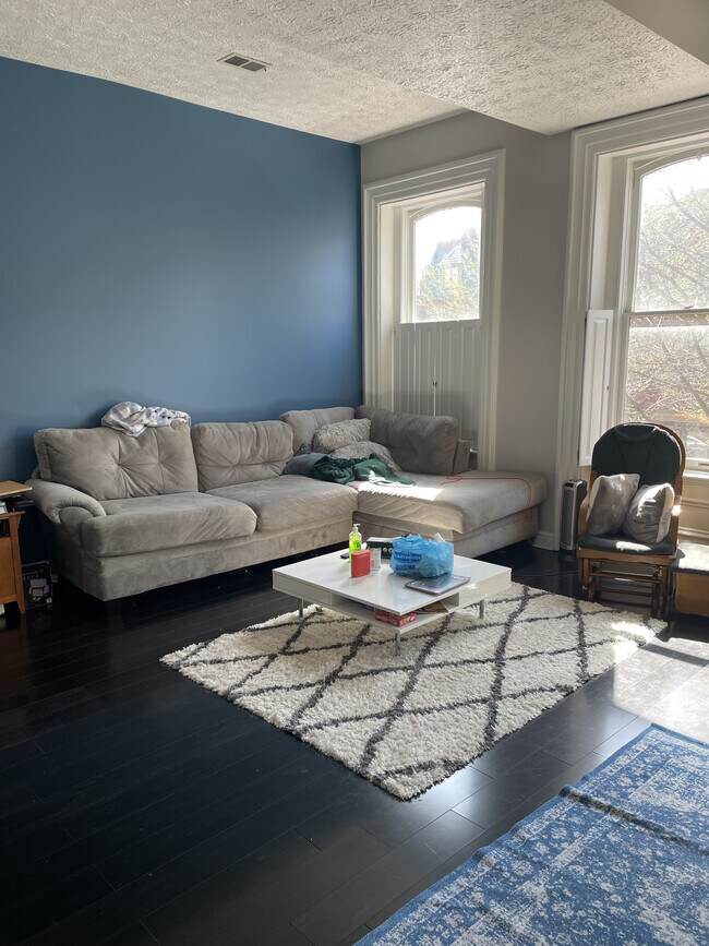 Building Photo - 1304 Liverpool St