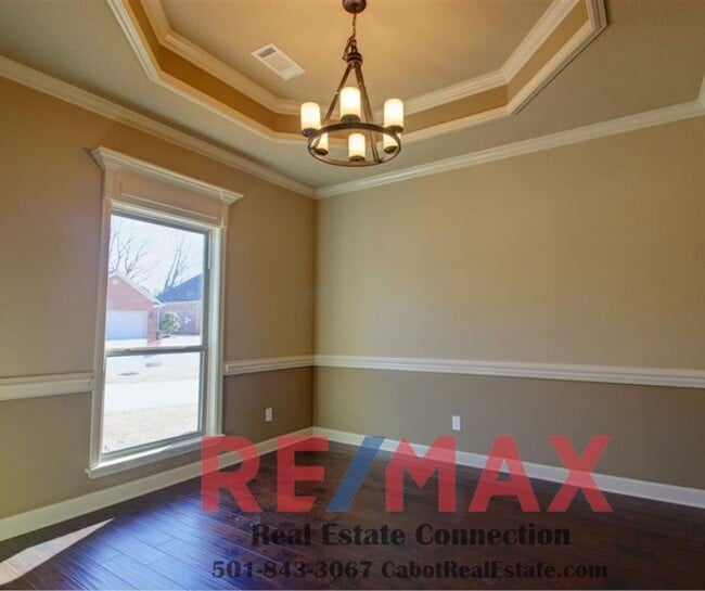 Building Photo - 18 Shadow Creek Dr