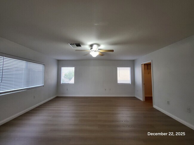 Building Photo - 204 Hickory Heights Ave