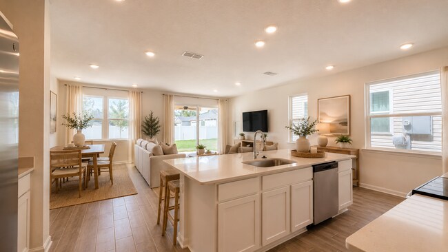 Building Photo - 6039 Oracle Ct