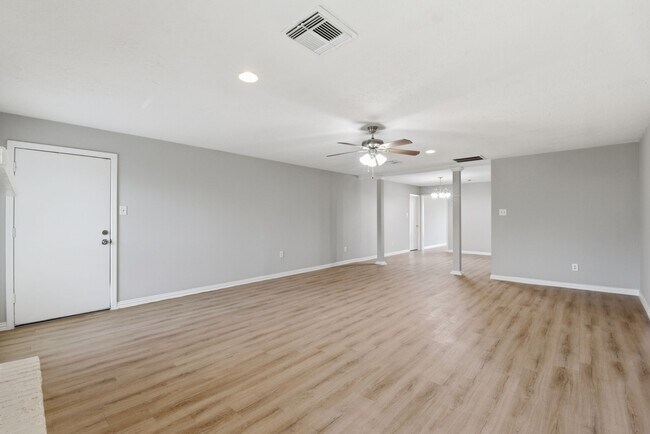 Building Photo - 4438 McCleester Dr