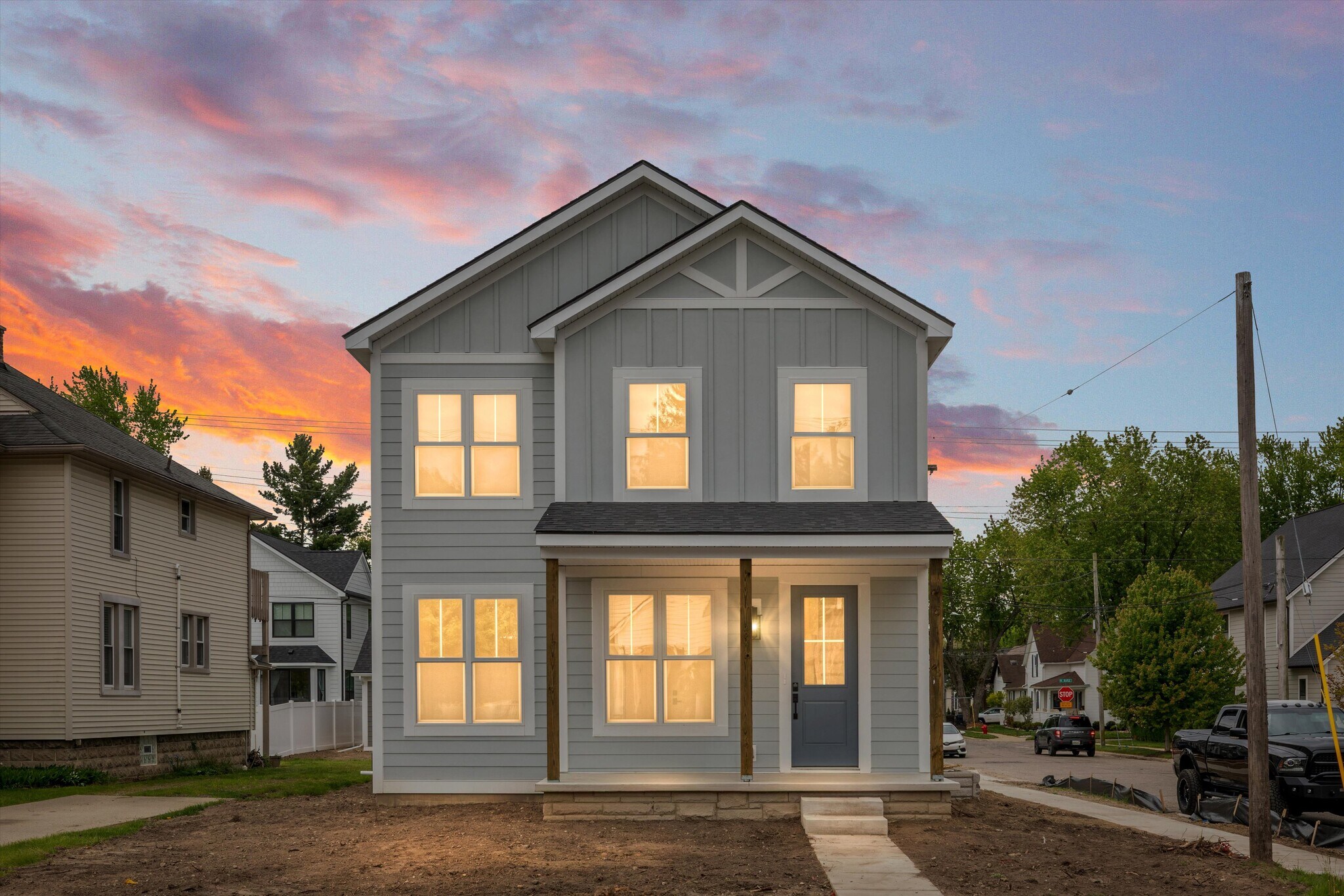 Building Photo - 289 W Ann Arbor Trl