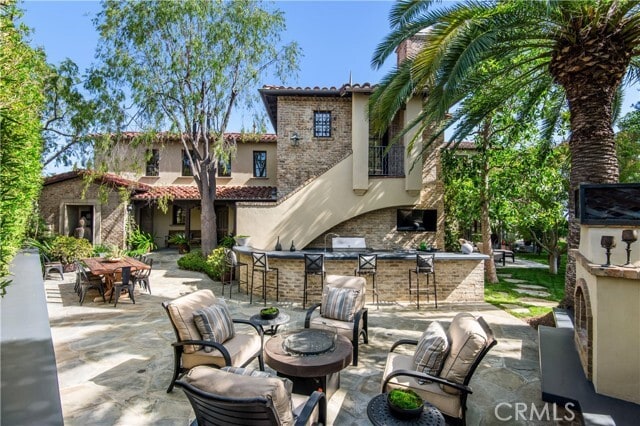 Building Photo - 6 Pacific Winds