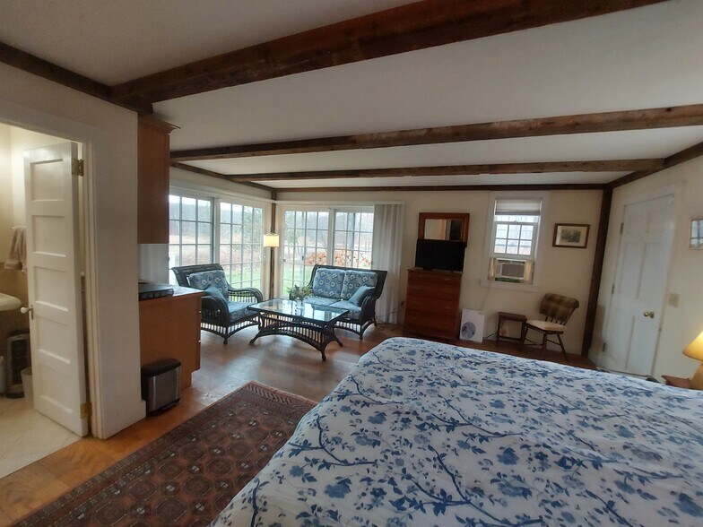 Bedroom - 286 Sharon Mountain Rd