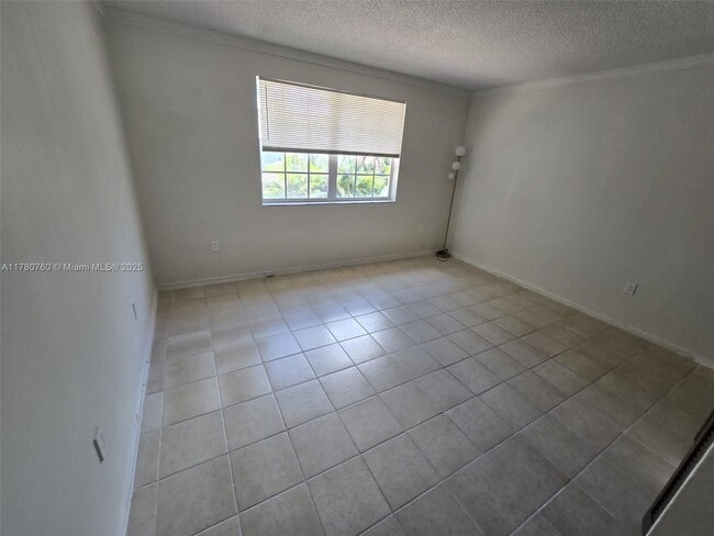 Building Photo - 8332 NW 195th Terrace