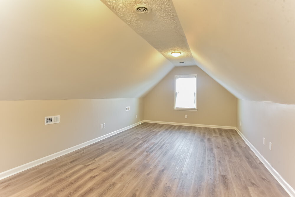 Building Photo - 1423 Marymont Dr